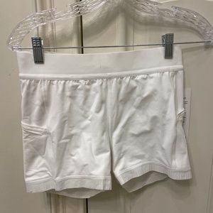 Morning Match Short 3.5” Lululemon NWT